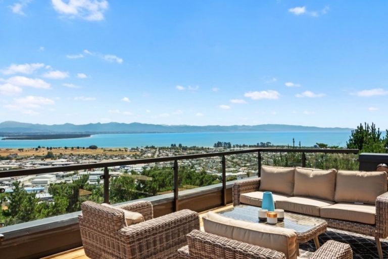 Photo of property in 15 Heemskerck Place, Britannia Heights, Nelson, 7010