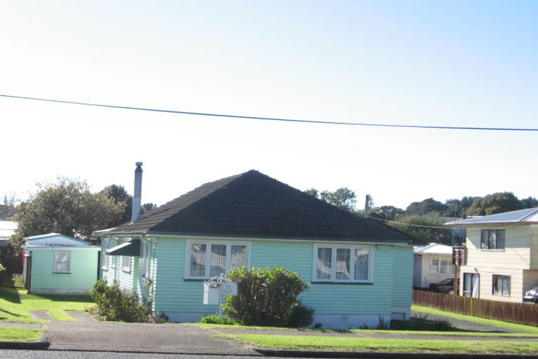 Photo of property in 21 Jellicoe Road, Manurewa, Auckland, 2102