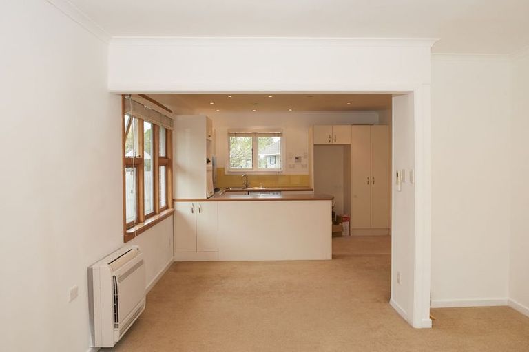 Photo of property in 1 Penwood Street, Russley, Christchurch, 8042