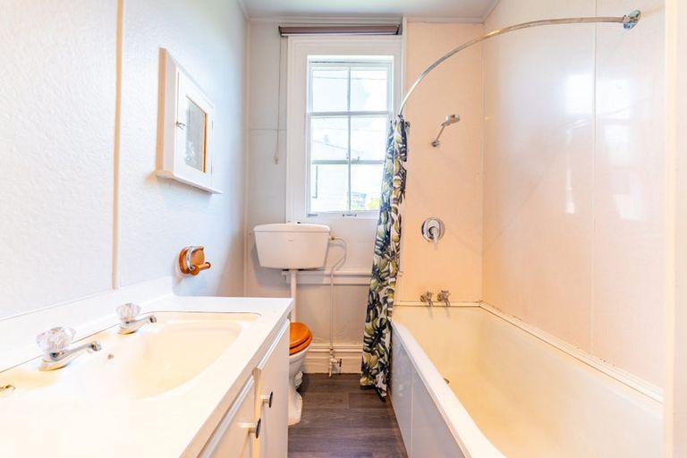 Photo of property in 8a Rother Street, Oamaru, 9400