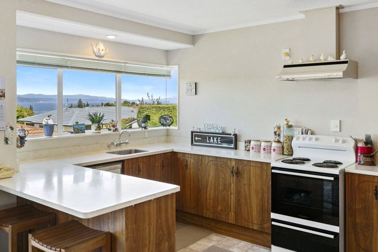 Photo of property in 2/9 Kaiuru Street, Nukuhau, Taupo, 3330