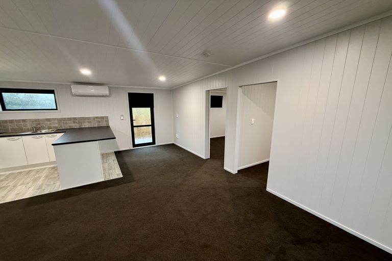 Photo of property in 11 Cooper Place, Papakura, 2110
