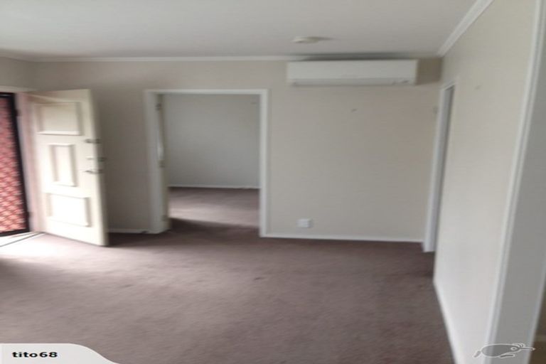 Photo of property in 2/26 Karaka Street, New Lynn, Auckland, 0600