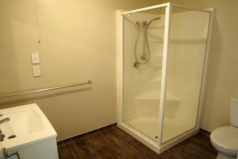 Photo of property in 18d Defoe Place, Waltham, Christchurch, 8023