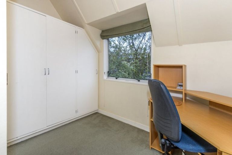 Photo of property in 1/122 Office Road, Merivale, Christchurch, 8014