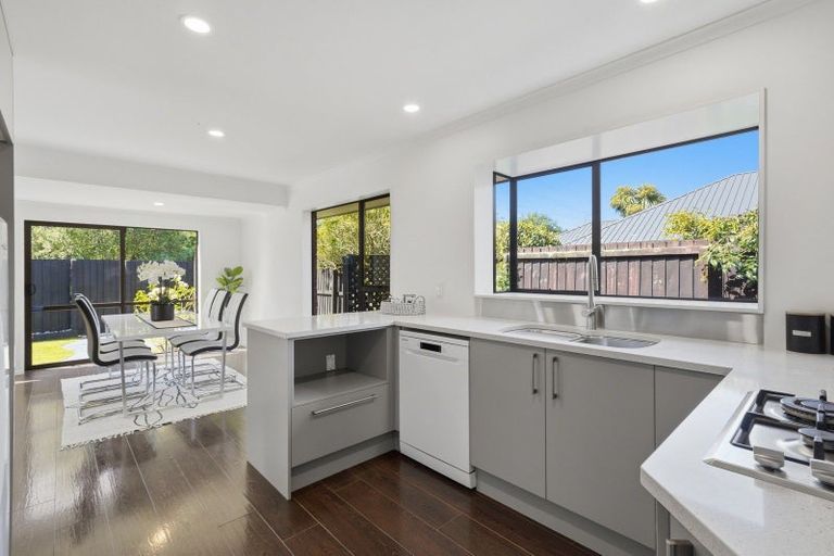 Photo of property in 49 Kedleston Drive, Avonhead, Christchurch, 8042