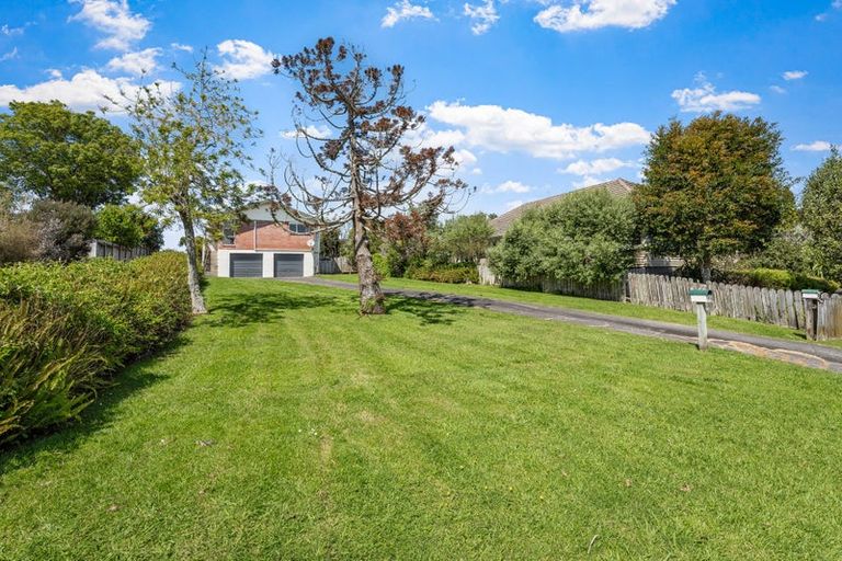 Photo of property in 18a Brian Crescent, Stanmore Bay, Whangaparaoa, 0932