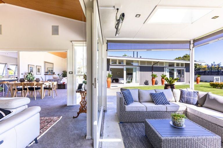 Photo of property in 15 Goodger Street, Waipukurau, 4200