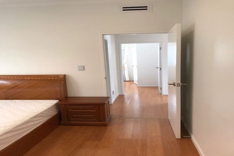 Photo of property in 11 Carrygawley Road, Flat Bush, Auckland, 2019