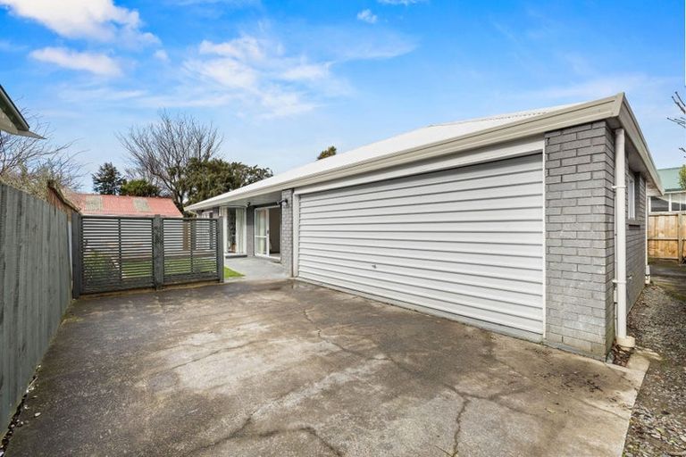 Photo of property in 130 Birdwood Avenue, Beckenham, Christchurch, 8023