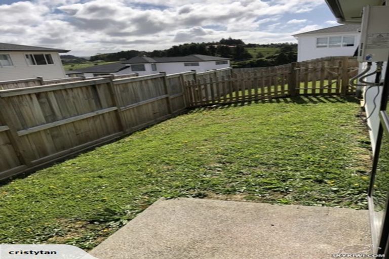 Photo of property in 28 Harvest Avenue, Orewa, 0931
