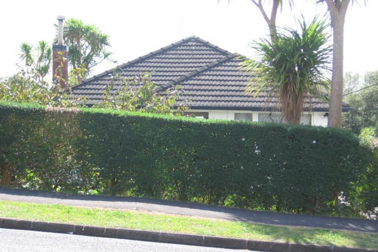 Photo of property in 1/61 Beaubank Road, Kelston, Auckland, 0602