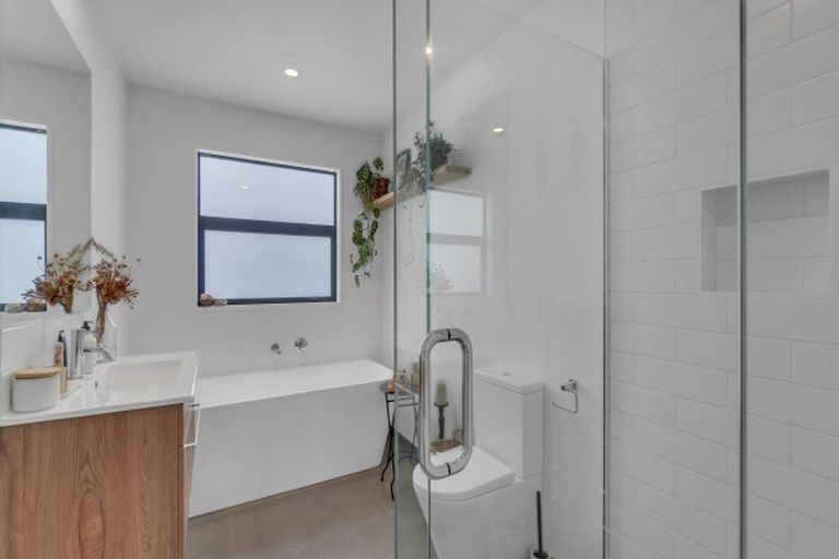 Photo of property in 11 John Raven Lane, Woodend, 7610