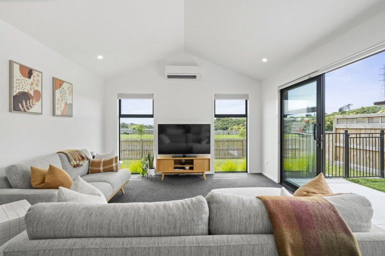 Photo of property in 205 Adler Drive, Ohauiti, Tauranga, 3112