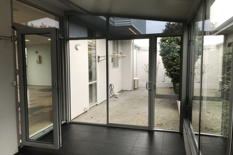 Photo of property in 8a Rotherham Street, Riccarton, Christchurch, 8041