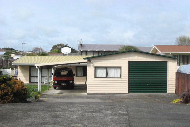 Photo of property in 24 Gold Street, Waitara, 4320