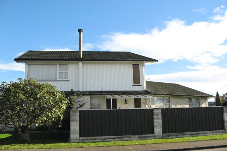 Photo of property in 714 Ballantyne Street, Frimley, Hastings, 4120