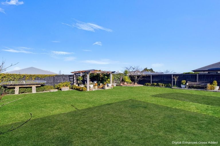 Photo of property in 37 Andesite Drive, Rolleston, 7614