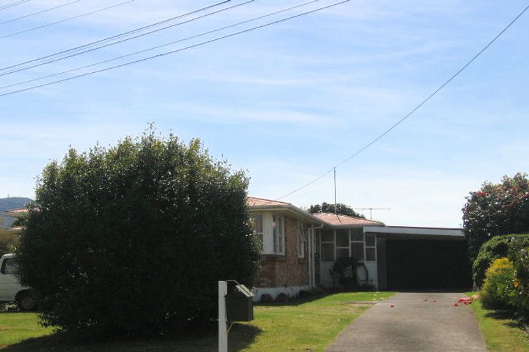 Photo of property in 63 Hillcrest Avenue, Hillcrest, Rotorua, 3015