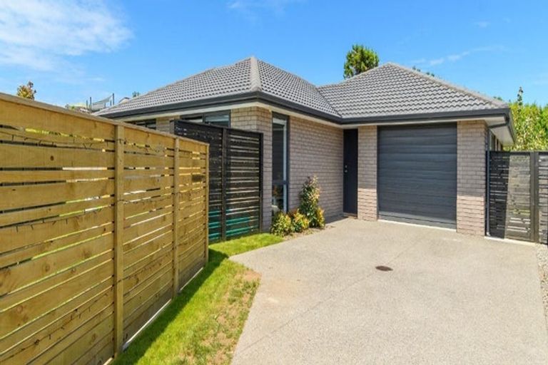 Photo of property in 17 Wai Huri Place, Omokoroa, 3114