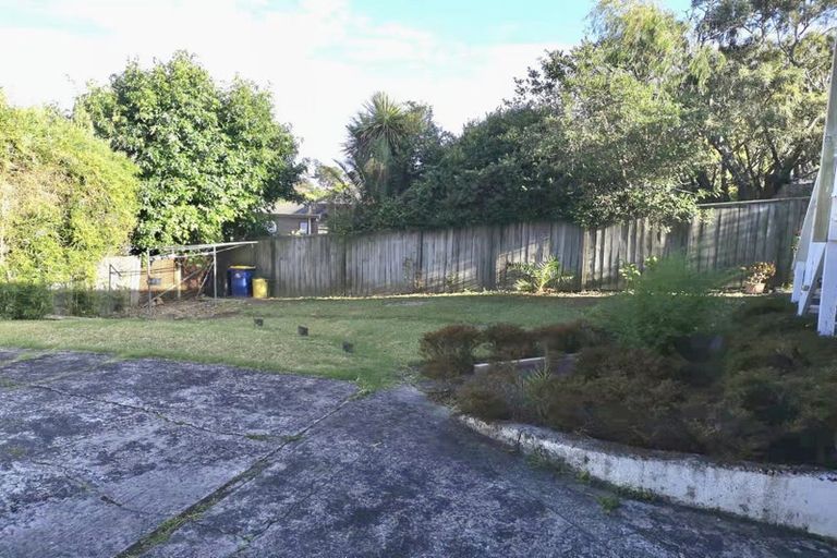 Photo of property in 2/134 Forrest Road, Milford, Auckland, 0620