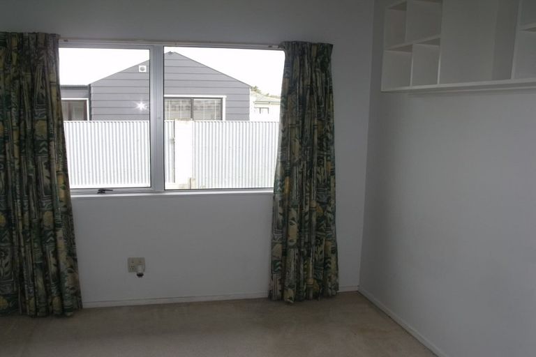 Photo of property in 9 Kaweka Place, Havelock North, 4130