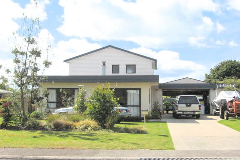 Photo of property in 103 Robinson Road, Whitianga, 3510