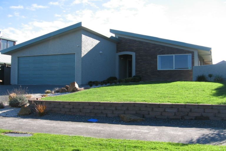 Photo of property in 15 Airport Drive, Milson, Palmerston North, 4414