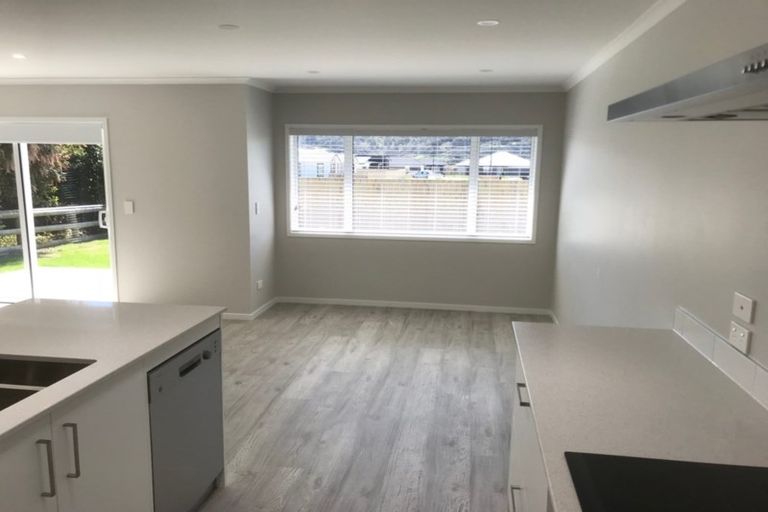 Photo of property in 120 Matua Road, Huapai, Kumeu, 0810