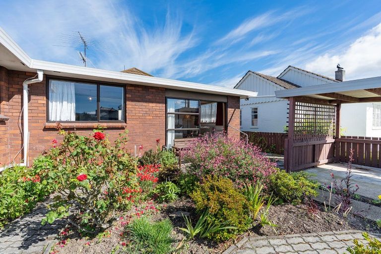 Photo of property in 16 Irvine Street, Mosgiel, 9024