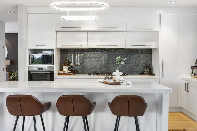 Photo of property in 31 Aldon Lane, The Gardens, Auckland, 2105