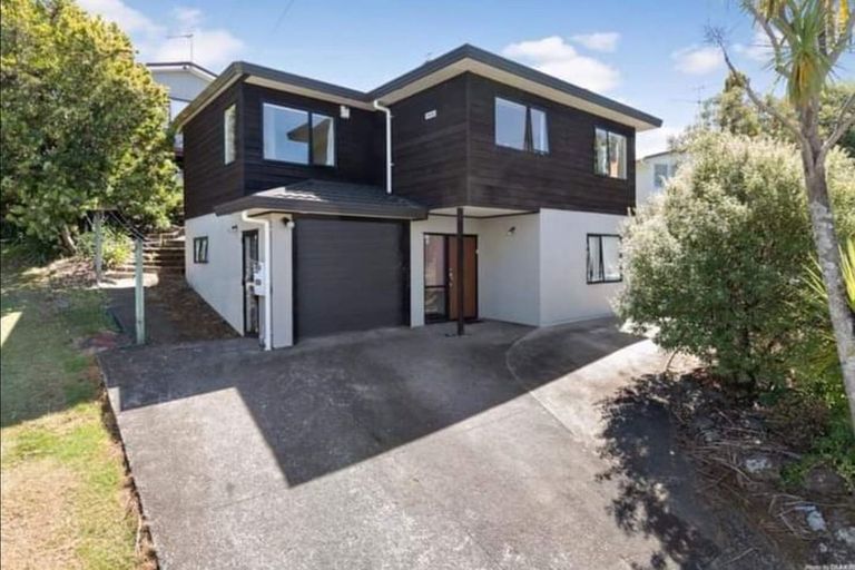 Photo of property in 1/44 Becroft Drive, Forrest Hill, Auckland, 0620