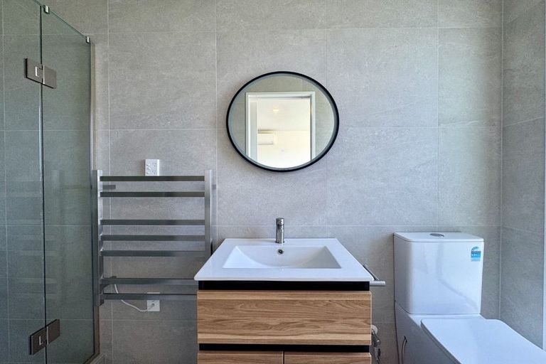 Photo of property in 202b Henwood Road, Westgate, 0814