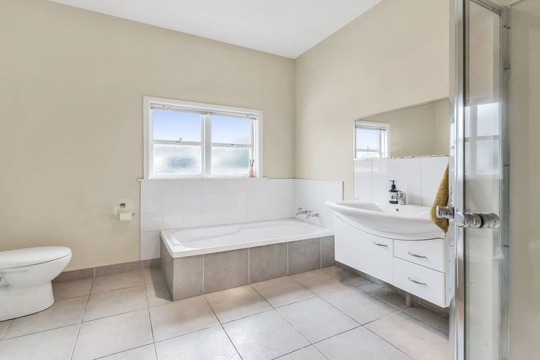 Photo of property in 18 High Street, Kirwee, Darfield, 7571