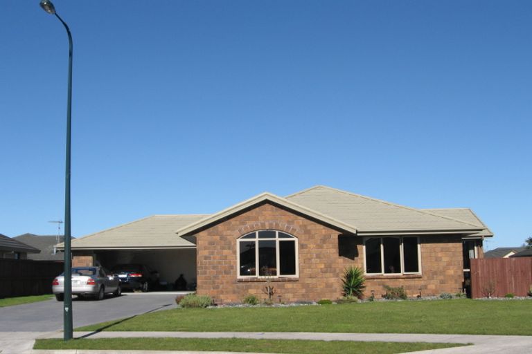 Photo of property in 19 Westminster Place, Rototuna North, Hamilton, 3210