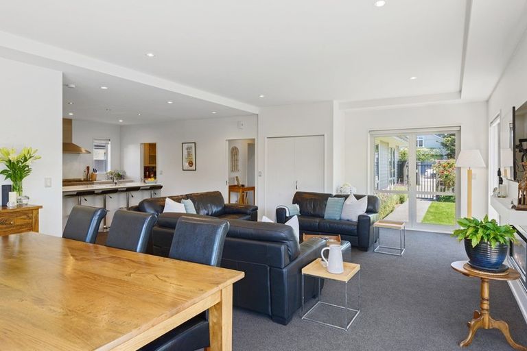 Photo of property in 104 Wairakei Road, Bryndwr, Christchurch, 8052