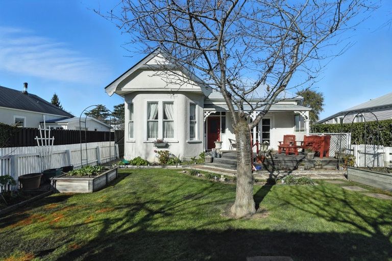 Photo of property in 17b Seddon Street, Rangiora, 7400