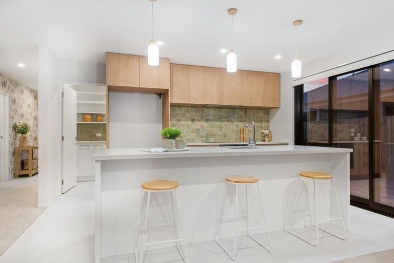 Photo of property in 35 Timara Crescent, Marshland, Christchurch, 8083