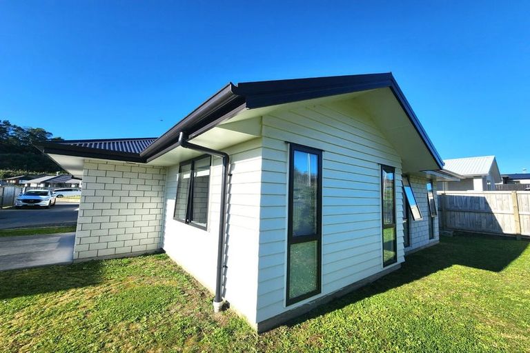 Photo of property in 18 Pakanga Grove, Pyes Pa, Tauranga, 3112