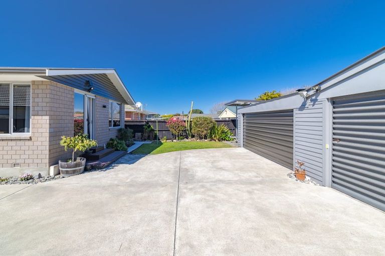 Photo of property in 101 Effingham Street, North New Brighton, Christchurch, 8083