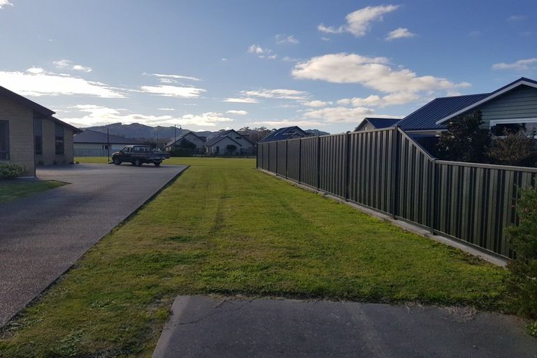 Photo of property in 33 Fisher Place, Lytton West, Gisborne, 4010