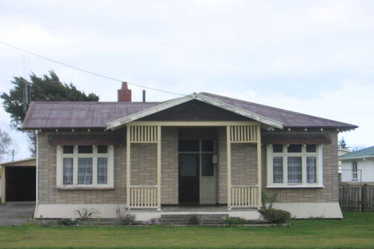 Photo of property in 19 Stuckey Street, Levin, 5510