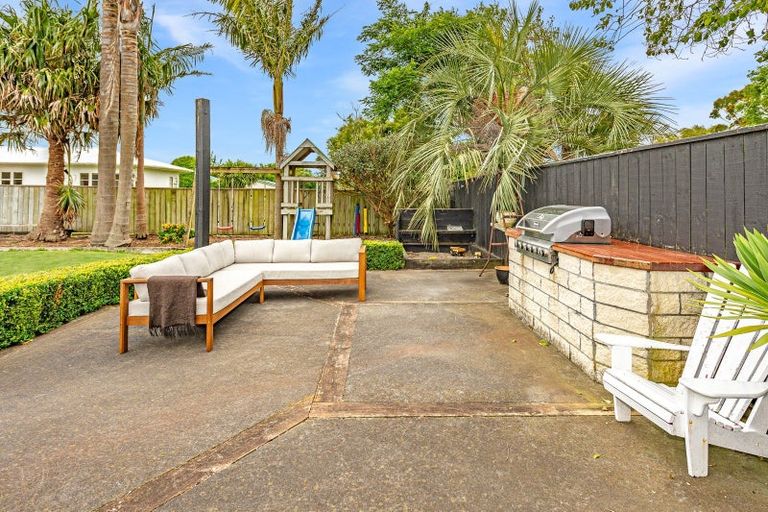 Photo of property in 7 Hussey Street, Waverley, 4510