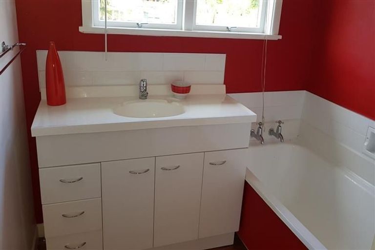 Photo of property in 9 Eaton Crescent, Otamatea, Whanganui, 4500