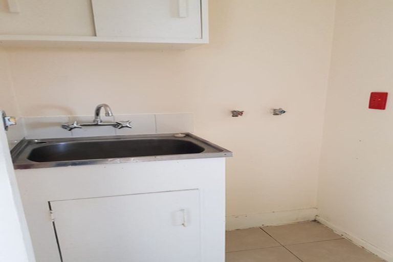 Photo of property in 3/3 Huron Place, Kingston, Wellington, 6021