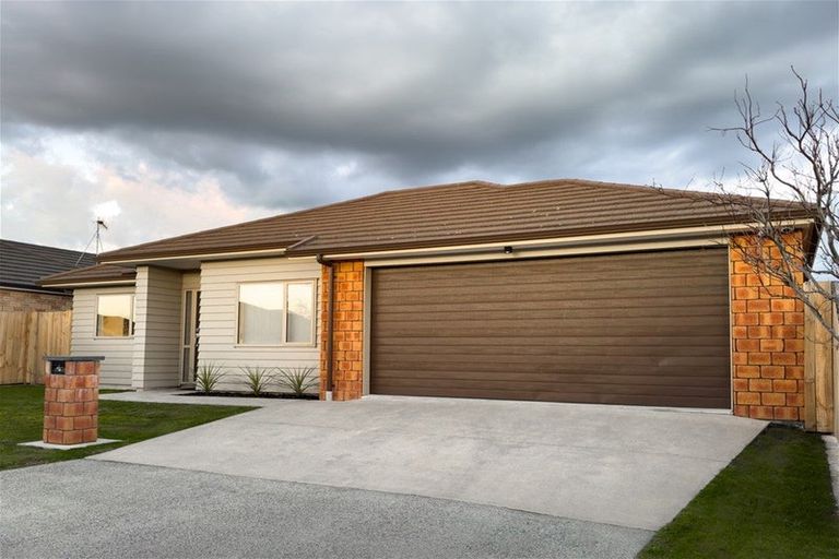 Photo of property in 11 Charlotte Crescent, Dinsdale, Hamilton, 3204