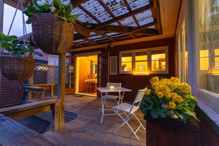 Photo of property in 172 Cook Street, West End, Palmerston North, 4410