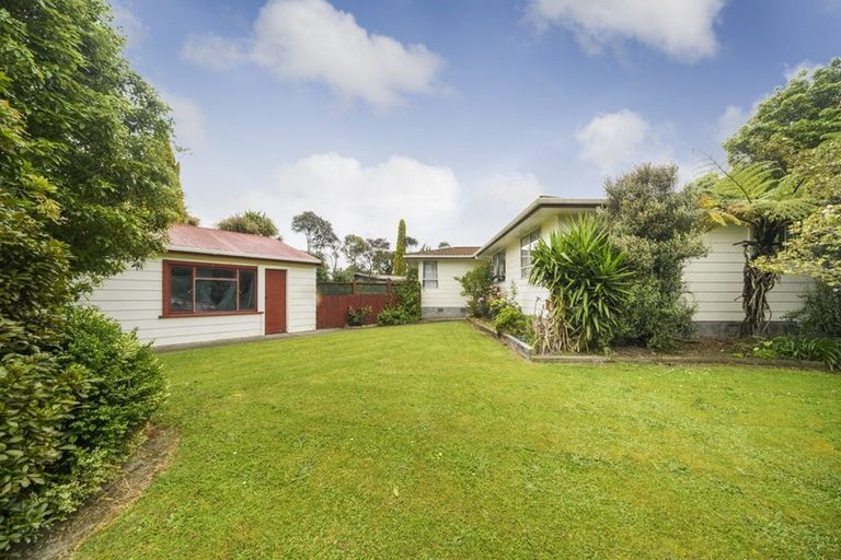 Photo of property in 1 Grant Place, Awapuni, Palmerston North, 4412