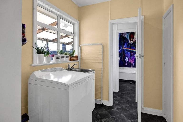 Photo of property in 52 Fairfield Road, Hawera, 4610