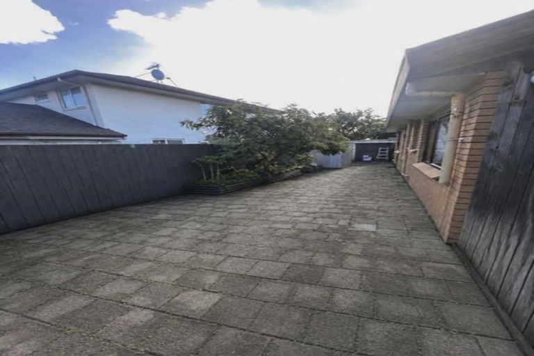 Photo of property in 1/9 Basilton Close, Bucklands Beach, Auckland, 2012